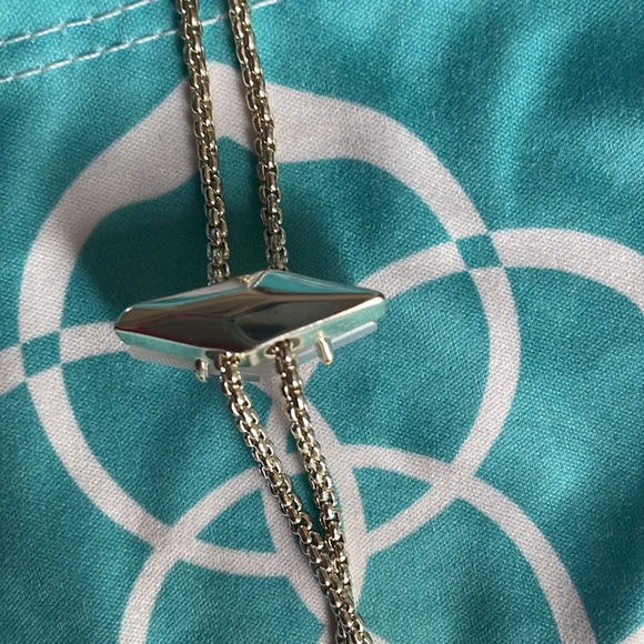 Kendra Scott necklace - Picture 3 of 6